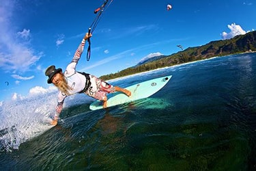 Equipamento de Kitesurf Completo: Kite, Barra, Prancha, Trapézio e mais!