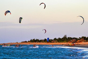 Onde praticar kitesurf no Brasil 